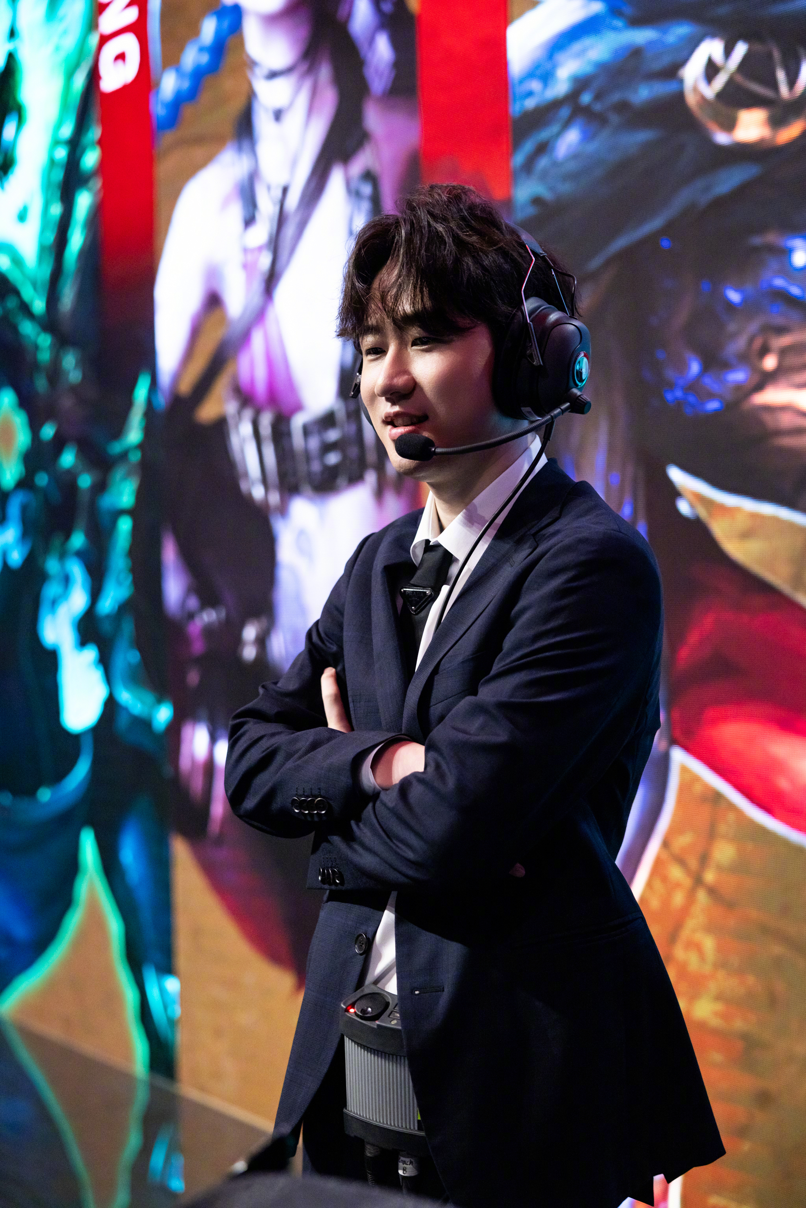 关于LPL赛后采访曝光，内幕引发热议的信息